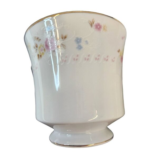 Silverie Fine China Footed Teacup Gold Trim Pink Floral Pattern Set of 3 - Picture 9 of 10